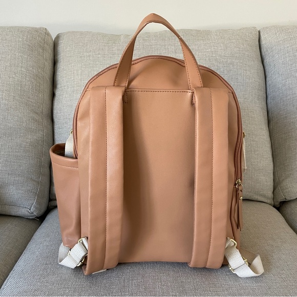 Skip Hop Greenwich Simply Chic Diaper Bag Backpack - Picture 7 of 8